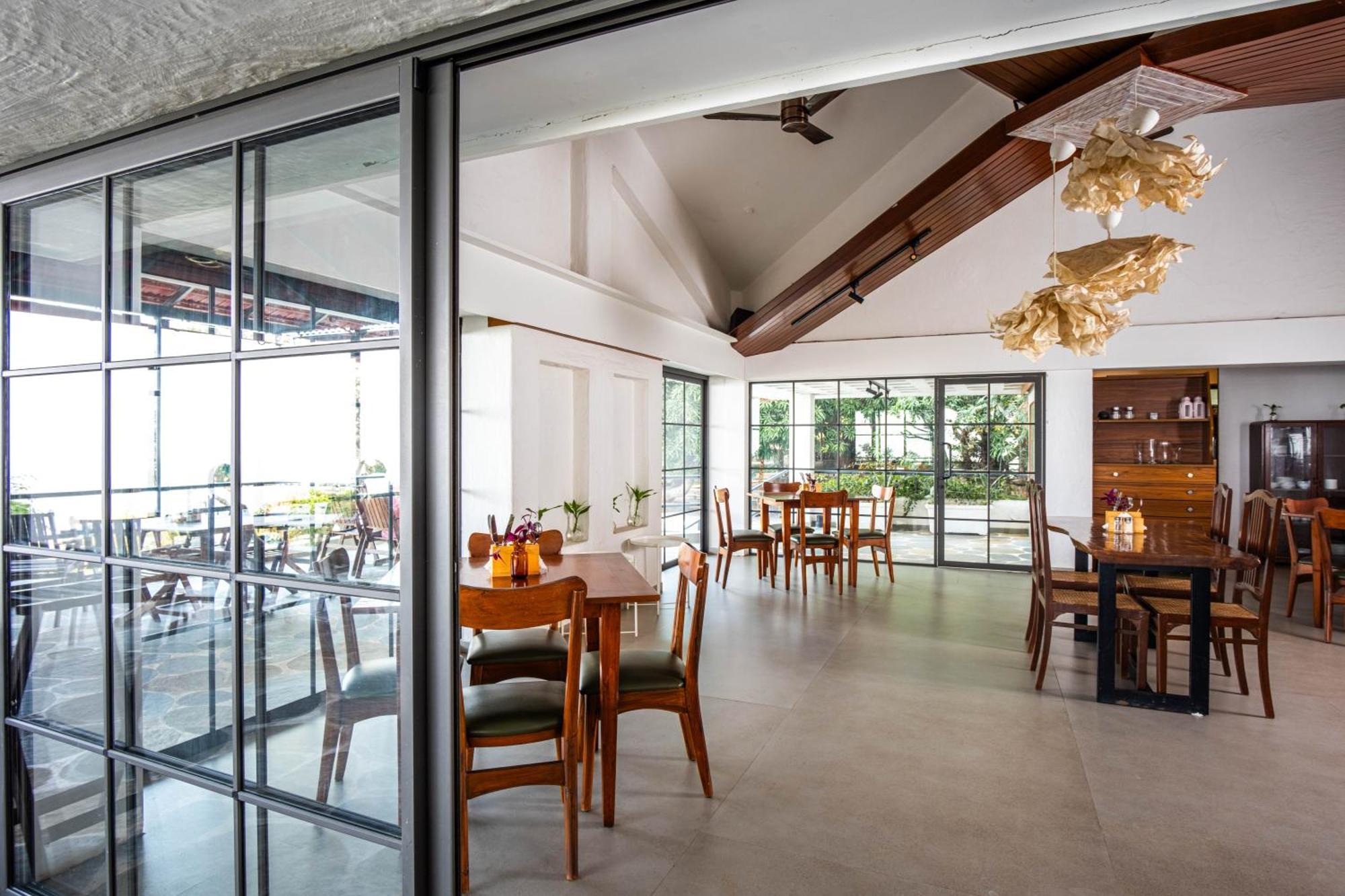 The Lighthouse - Formerly Known As Utan Sea Resort Thane Exteriör bild